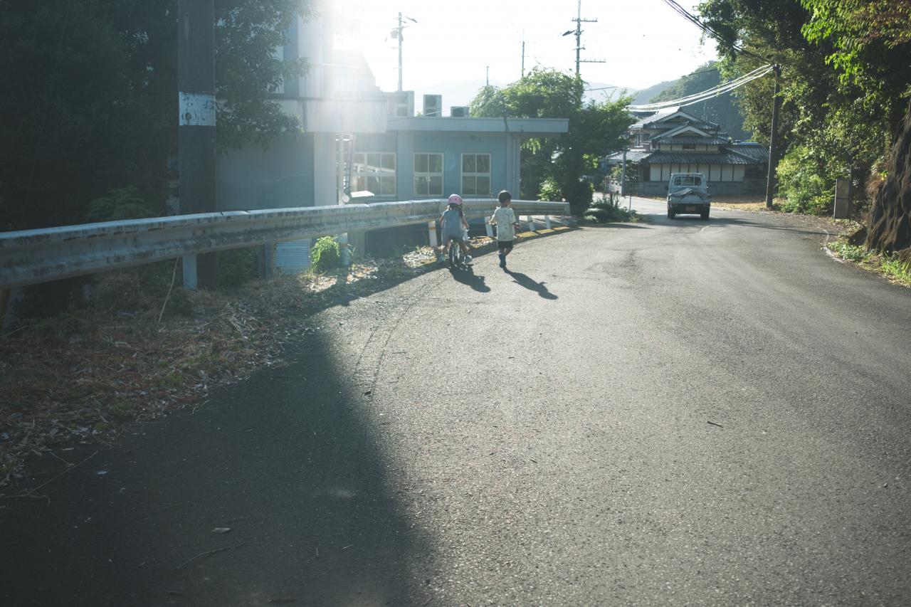 のどかな田舎道 | EVERYBODY×PHOTOGRAPHER.com